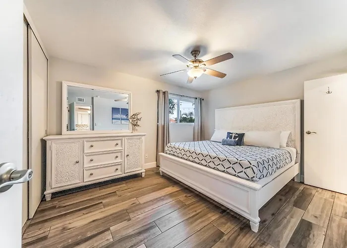Exquisite 3br Retreat With Private Pool *
