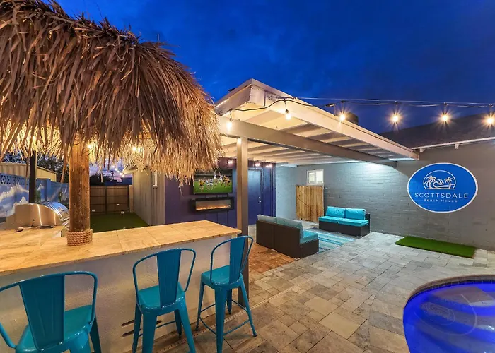Exquisite 3br Retreat With Private Pool *