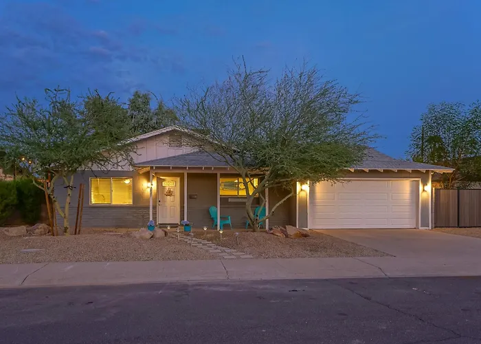 Exquisite 3br Retreat With Private Pool Scottsdale