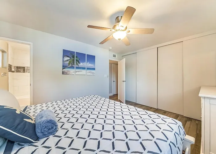 Exquisite 3br Retreat With Private Pool Holiday home