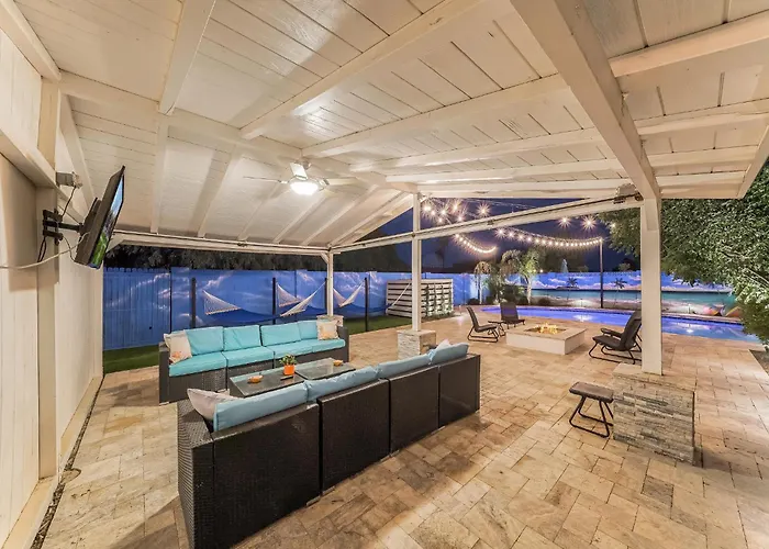 Holiday home Exquisite 3br Retreat With Private Pool