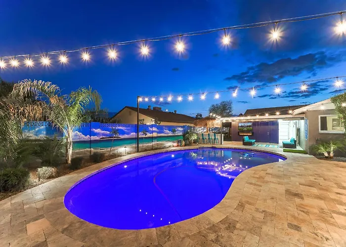 Exquisite 3br Retreat With Private Pool Holiday home
